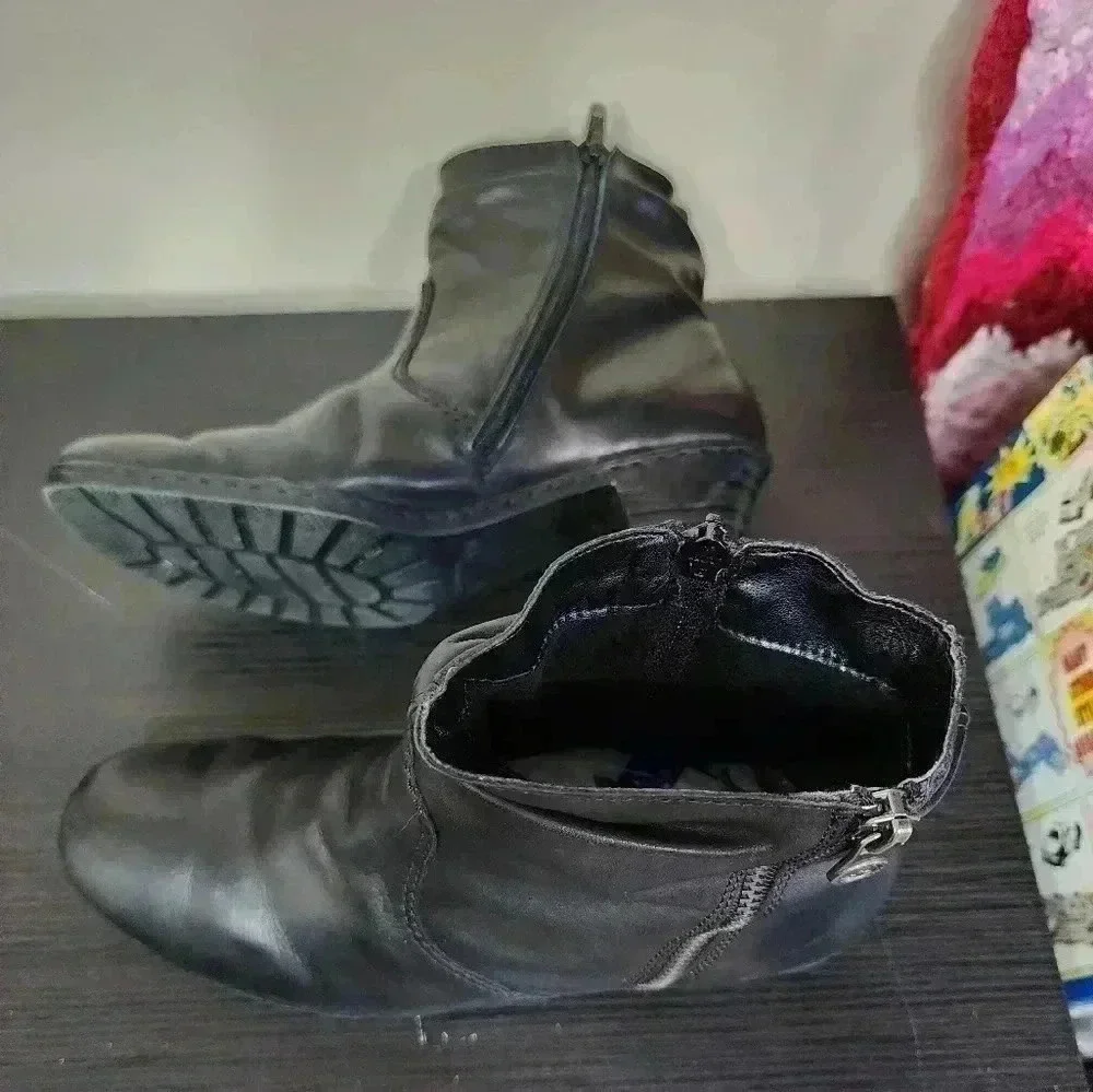 Rieker Boots Lynn 60 Womens 38 Ankle Booties Black Leather Block Heels Side Zip